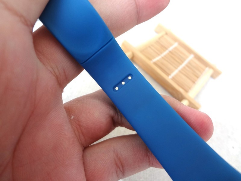 小巧时尚咕咚咕咚手环体验